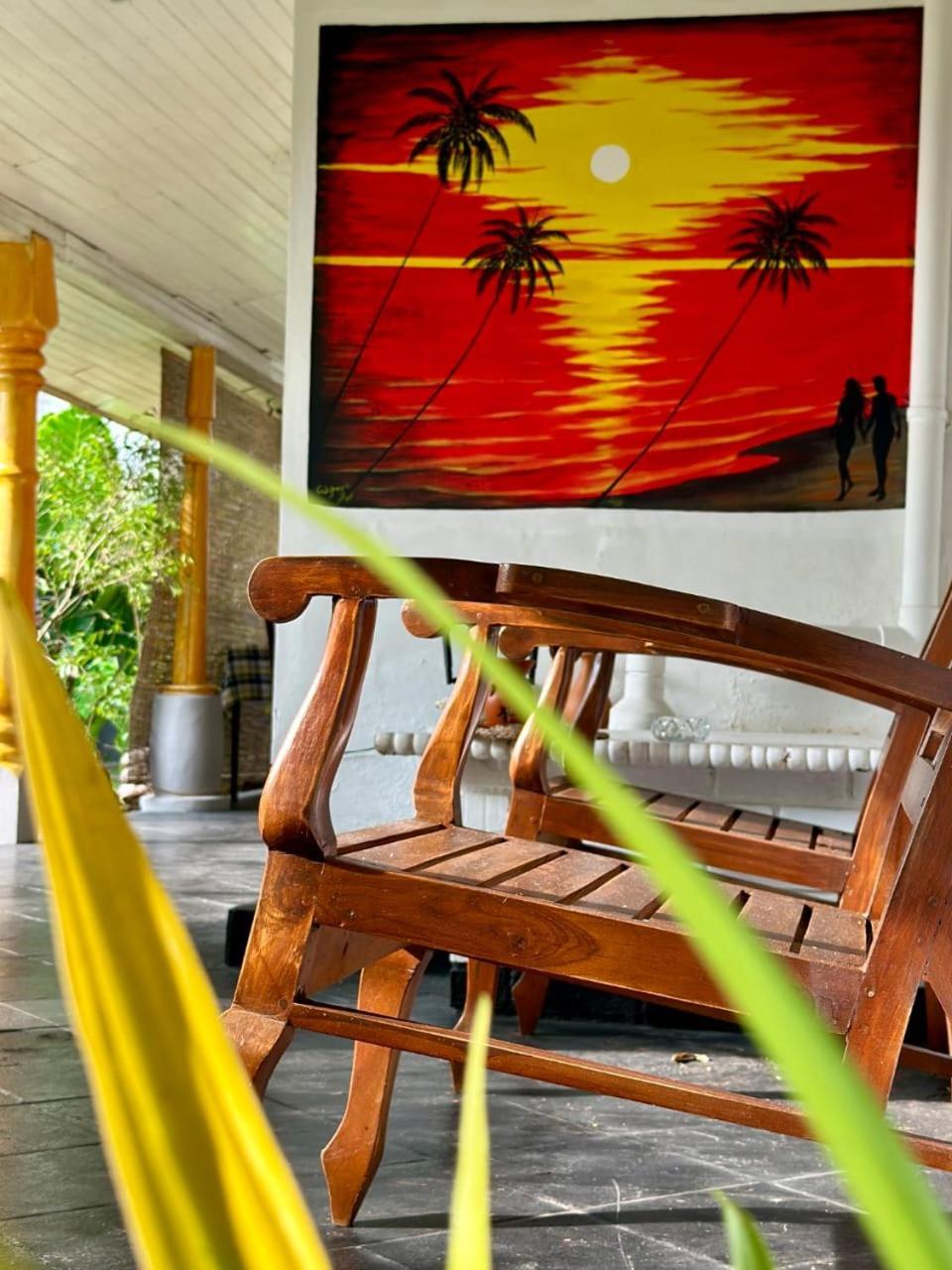 Villa Sunny Days ฮิกคาดูวา ภายนอก รูปภาพ